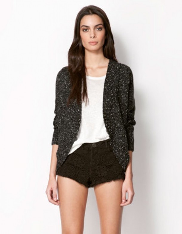 Pulover Bershka, 119 lei