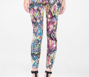 Stradivarius, 35 lei