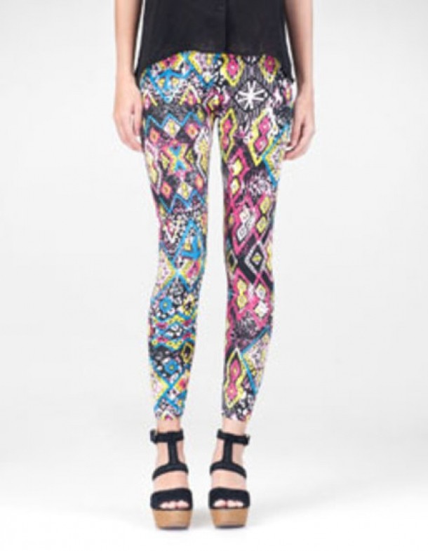 Stradivarius, 35 lei