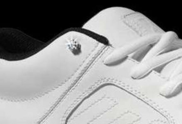 Cercei pentru pantofi