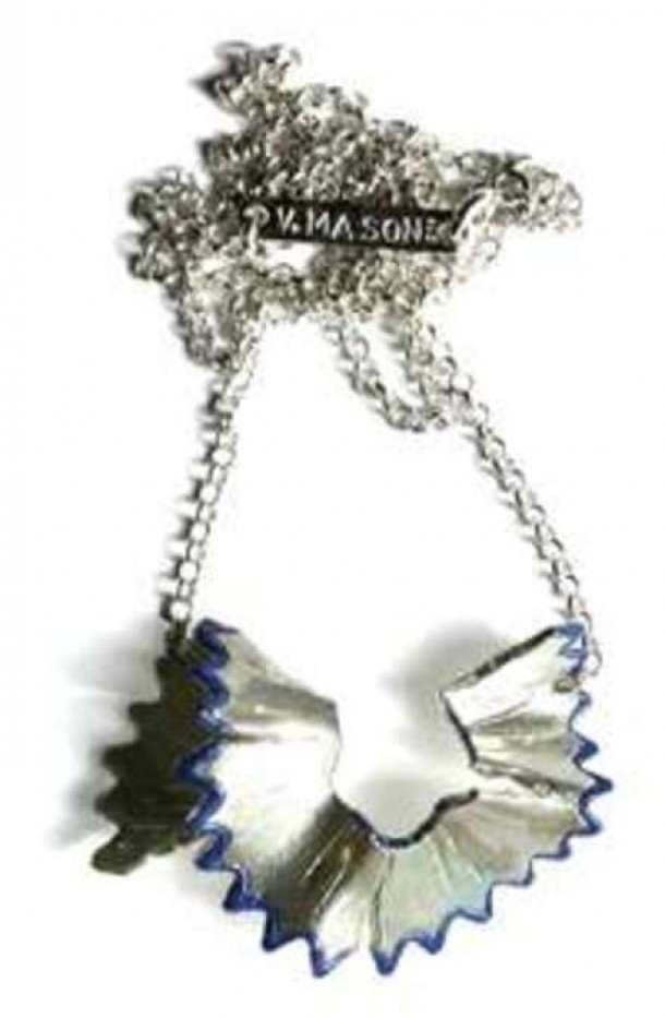 Colier creion ascutit