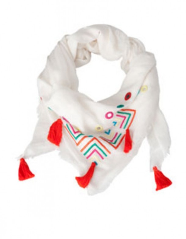 Stradivarius, 35 lei