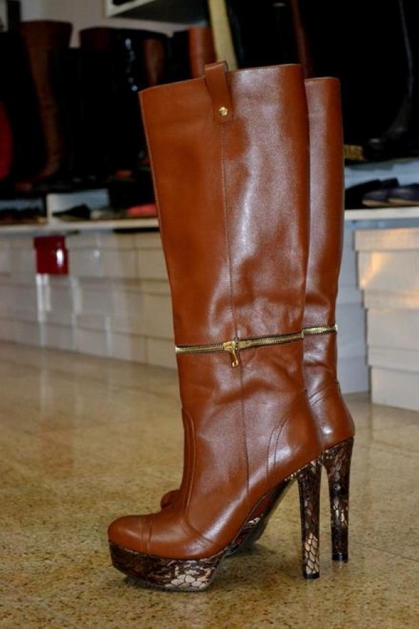 Pantofi Roxi Roxana/ Facebook, 350 lei