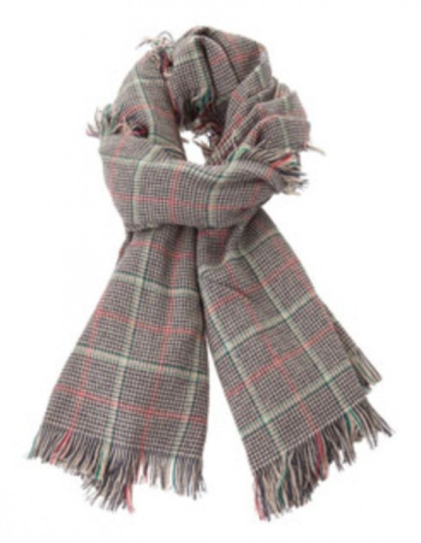 Stradivarius, 69 lei