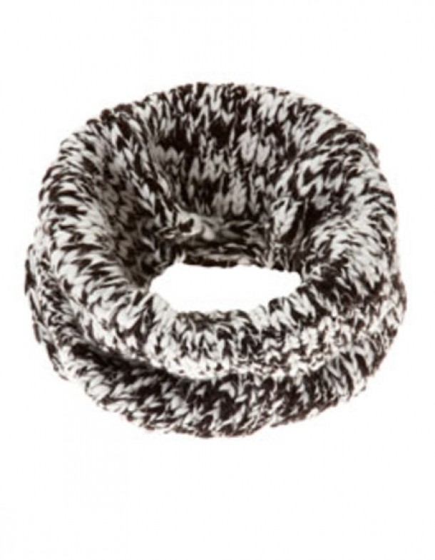 Stradivarius, 35 lei