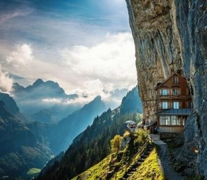 Ascher Cliff, Elvetia