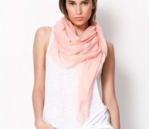 Esarfa Bershka, 10 lei