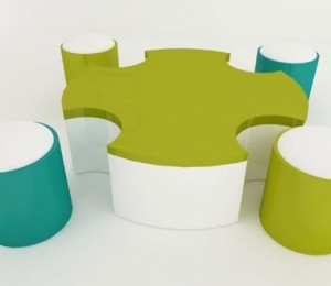 1. Masa si scaune "puzzle"