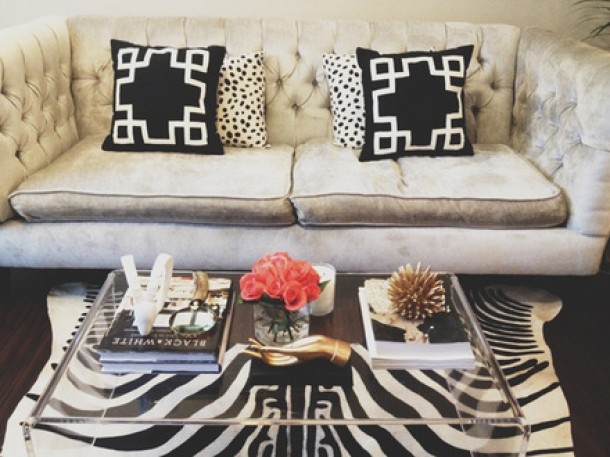 2. alege o schema simpla de culori