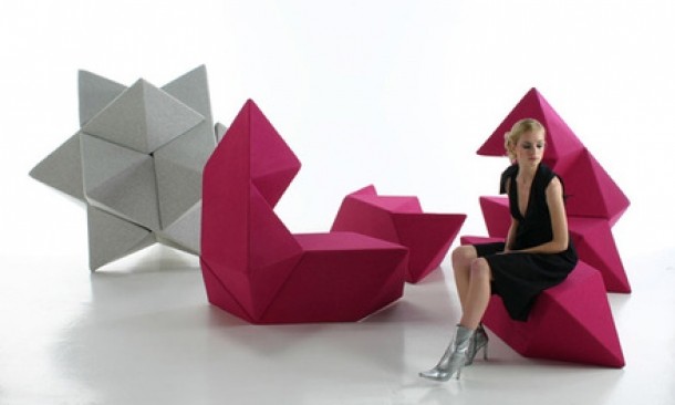 4. Canapea si birou in forma de stea-puzzle