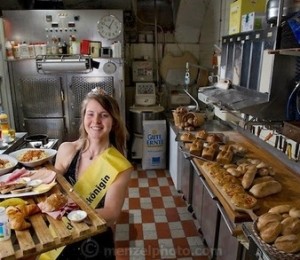 Robina Weiser-Linnartz, Germania: 3700 calorii