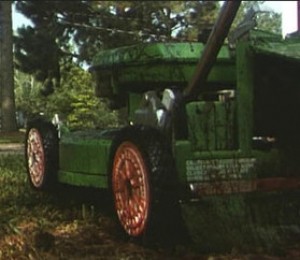 Masina de tuns iarba din "Maximum Overdrive" (1986)