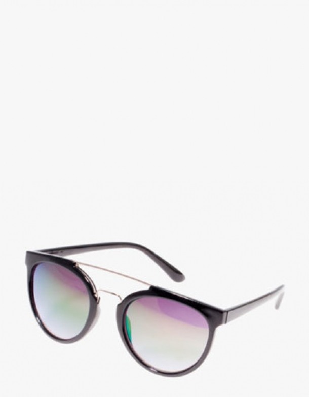 Stradivarius, 59 lei