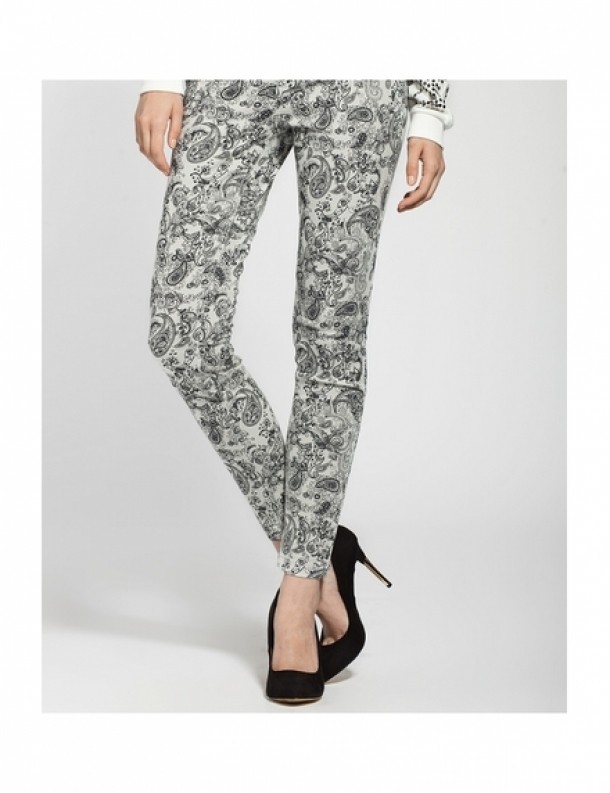 Pantaloni tinar.ro, 190 lei