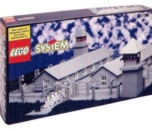 Lagar de concentrare din Lego