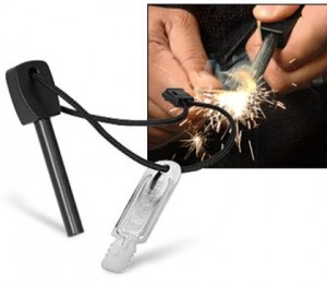 Firesteel, aprinzator de foc impermeabil, gadgetbox.ro, 42 lei