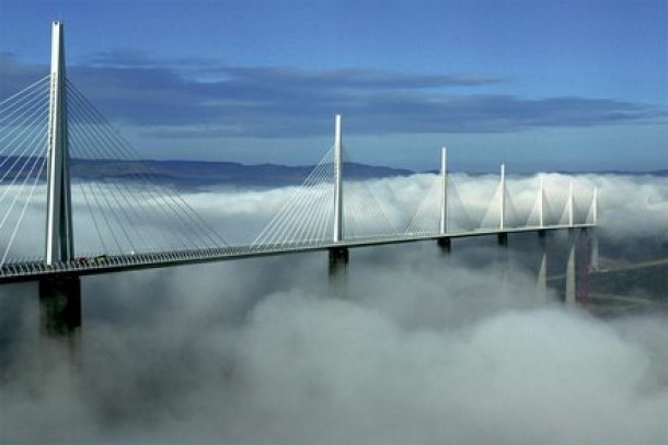 Viaductul Millau