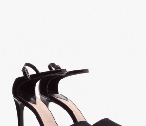 Stradivarius, 129 lei