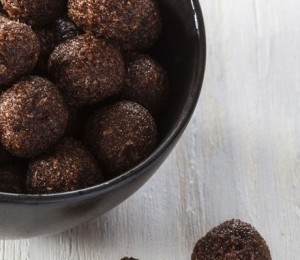 DULCIURI DIN CIOCOLATA MENAJERA