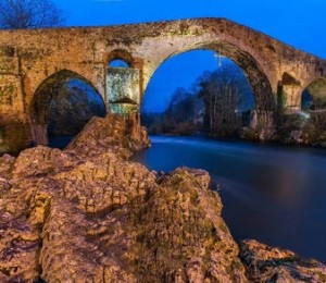 Cangas de Onia, Spania