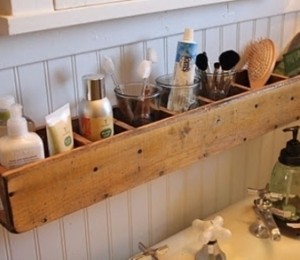 8. organizatoarele de CD-uri nu mai sunt la moda, dar intorcandu-l pe o parte, o sa ai cel mai bun organizator la baie