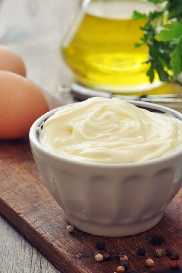 MAIONEZA CU GRASIMI ARTIFICIALE