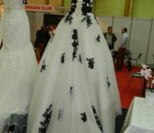 Trendy Bride, 3.400 lei