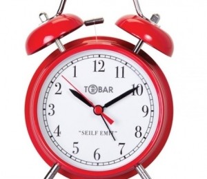 Ceas cu alarma in sens invers
