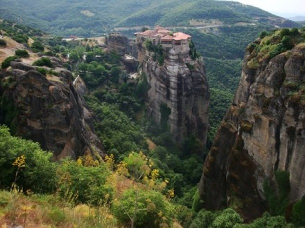 Mansatirea Varlaam, Grecia