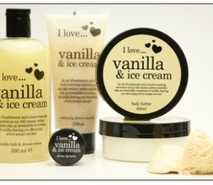 I LOVE, Unt de corp, spumant de baie, gel exfoliant, 29 lei fiecare