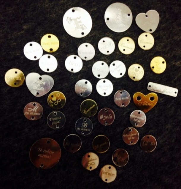 Medalioane personalizate