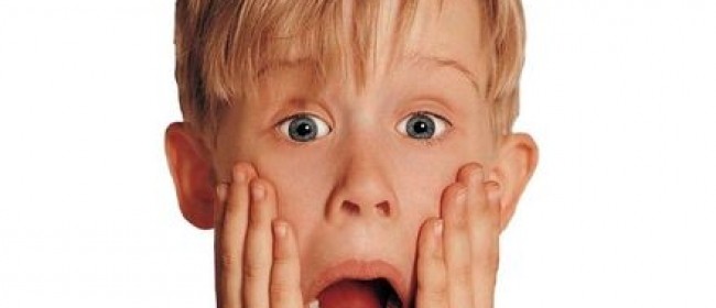 Atunci- Kevin McCallister (Macaulay Culkin) - Home Alone
