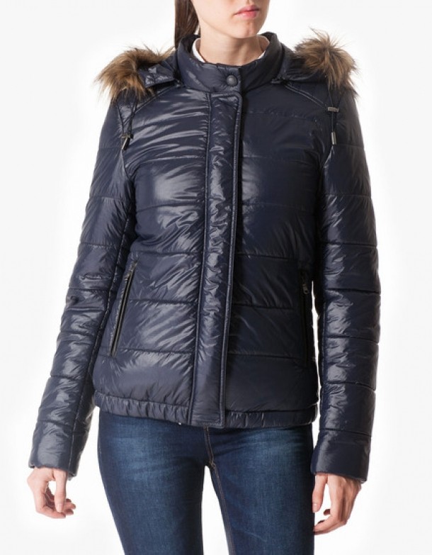 Jacheta Stradivarius, 129 lei