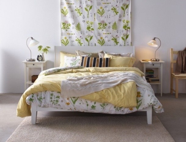 NYPONROS Husã pilotã+2feþe pernã, 99,99 lei DORTHY Metraj, 19,99 lei/metru STRANDKRYPA Husã pilotã+faþã pernã, 59,99 lei