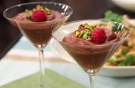 Mousse ciocolata si avocado