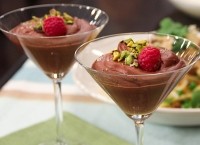 Mousse ciocolata si avocado