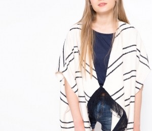 Poncho Bershka, 169 lei