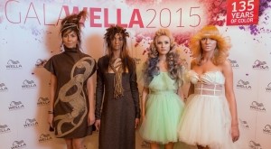 Stanga toamnă/ iarnă, dreapta primăvară/ vară