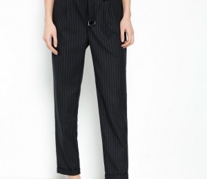 Pantaloni Bershka, 119 lei