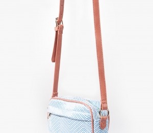 Stradivarius, 79 lei