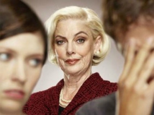 Relatie mireasa mama soacra