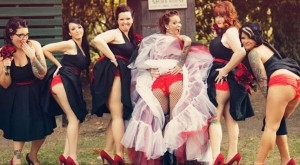 domnisoara de onoare sarcini