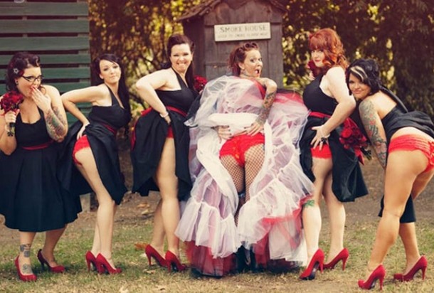 domnisoara de onoare sarcini