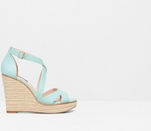 Pull&bEAR, 69,90 lei