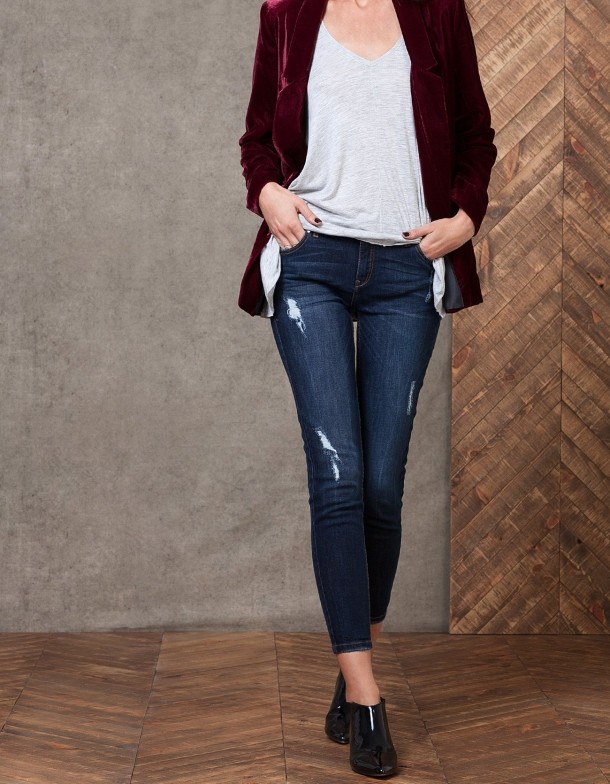 Stradivarius, 149 lei