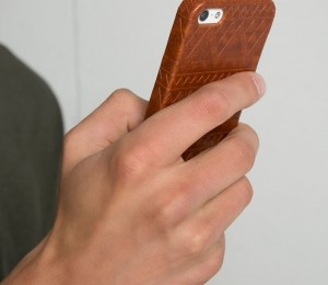 Carcasa telefon, Bershka, 29,90 lei