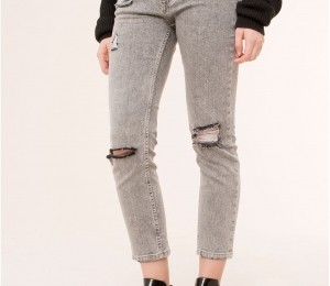 Pull&Bear, 149,90 lei