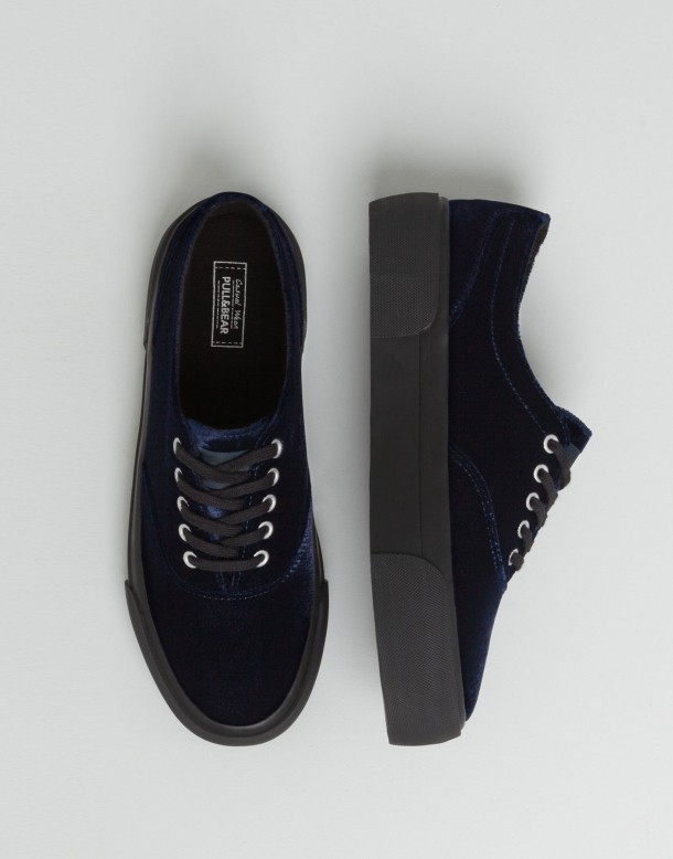 Pull&Bear, 79,90 lei