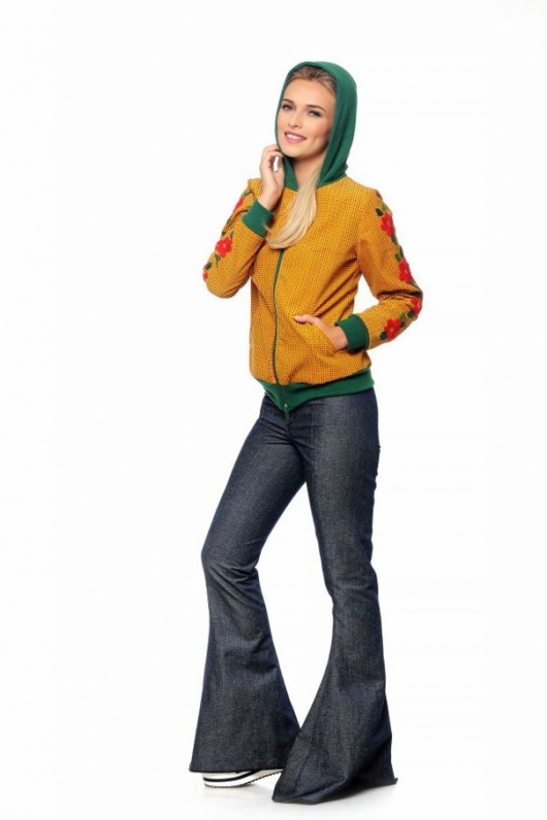 Jacheta Mathilde, 370 lei