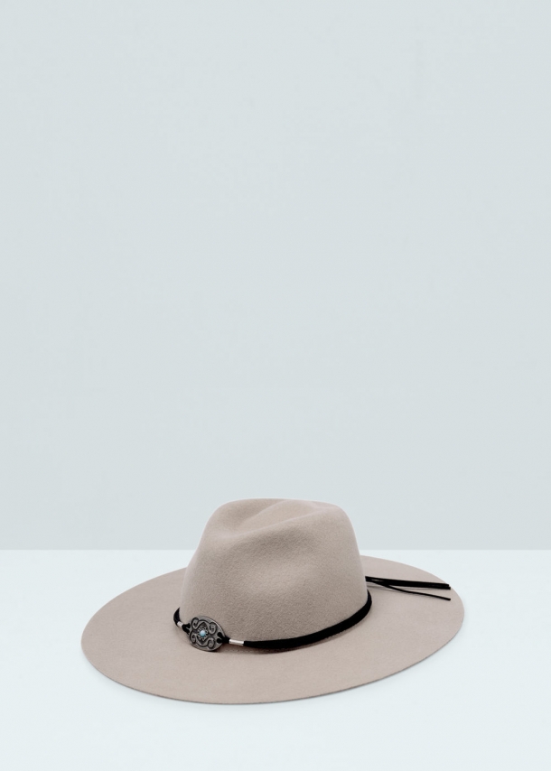 Palarie Mango, 99 lei